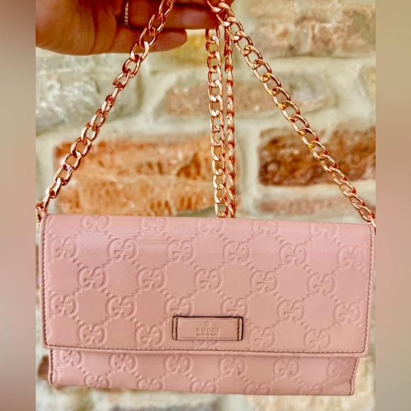Gucci Pink GG Embossed Leather Crossbody with Gold Chain - Picture 7 of 10